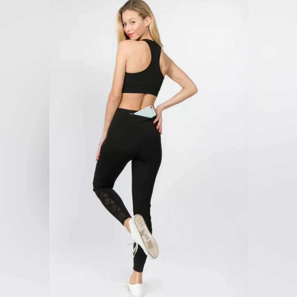 NWOT Black Active Leggings